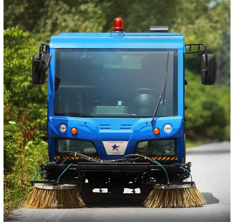 Dizel Yol Süpürme Aracı -ST 5500