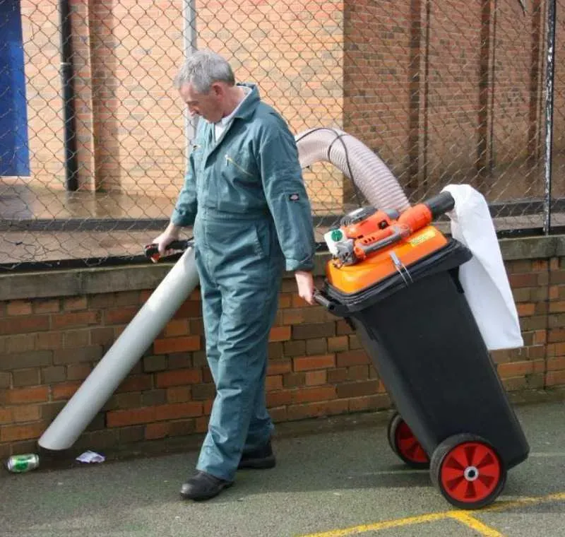 Portatif Yaprak Çöp Toplama Makinesi